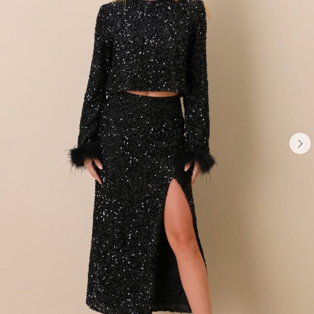 LULU'S Holiday Black Sequin Feather Long Sleeve Top (L) AND Skirt (M) SET - NWT